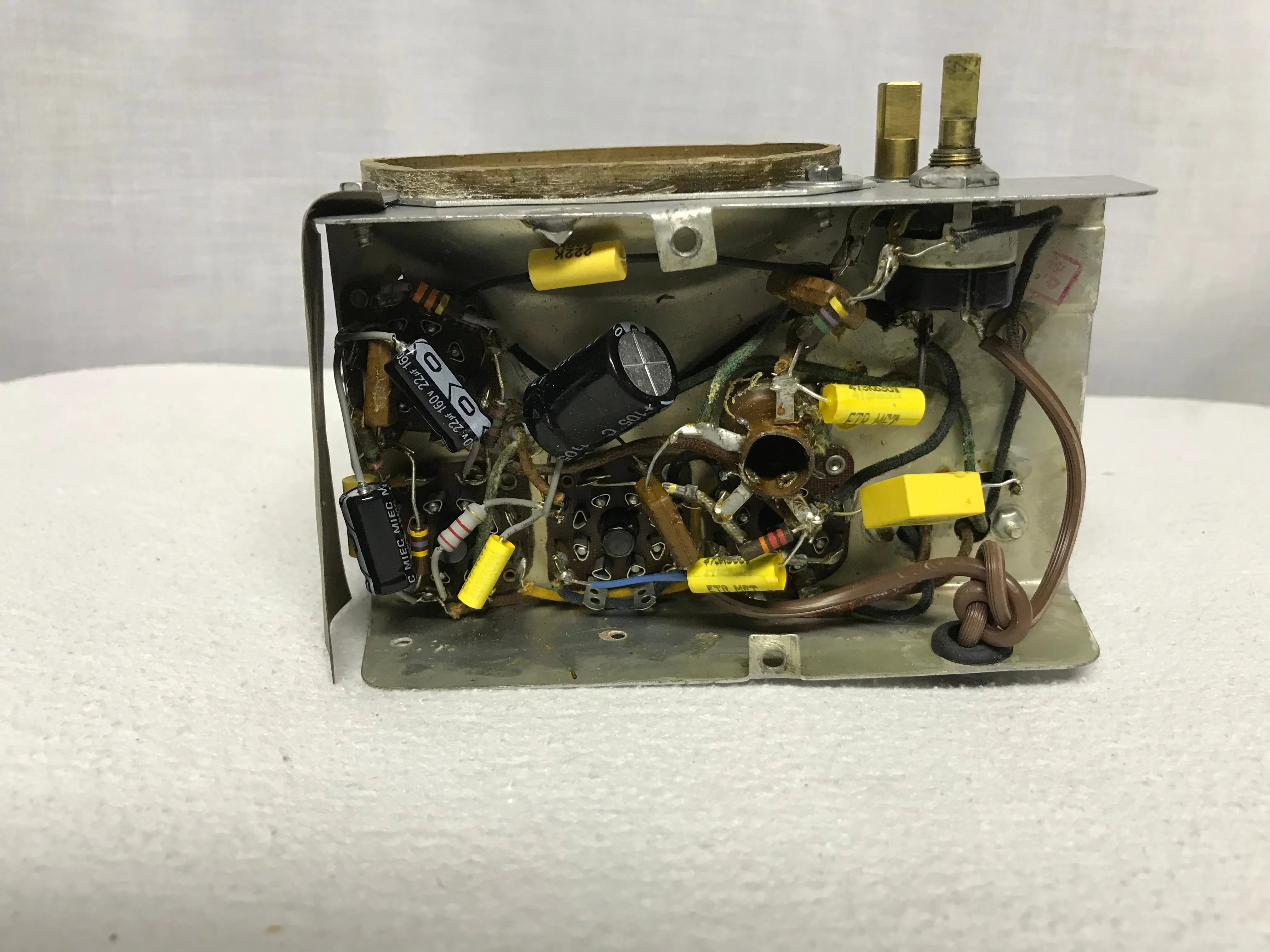 1949 Arvin 341-T Chrome Tube Radio With Bluetooth input.