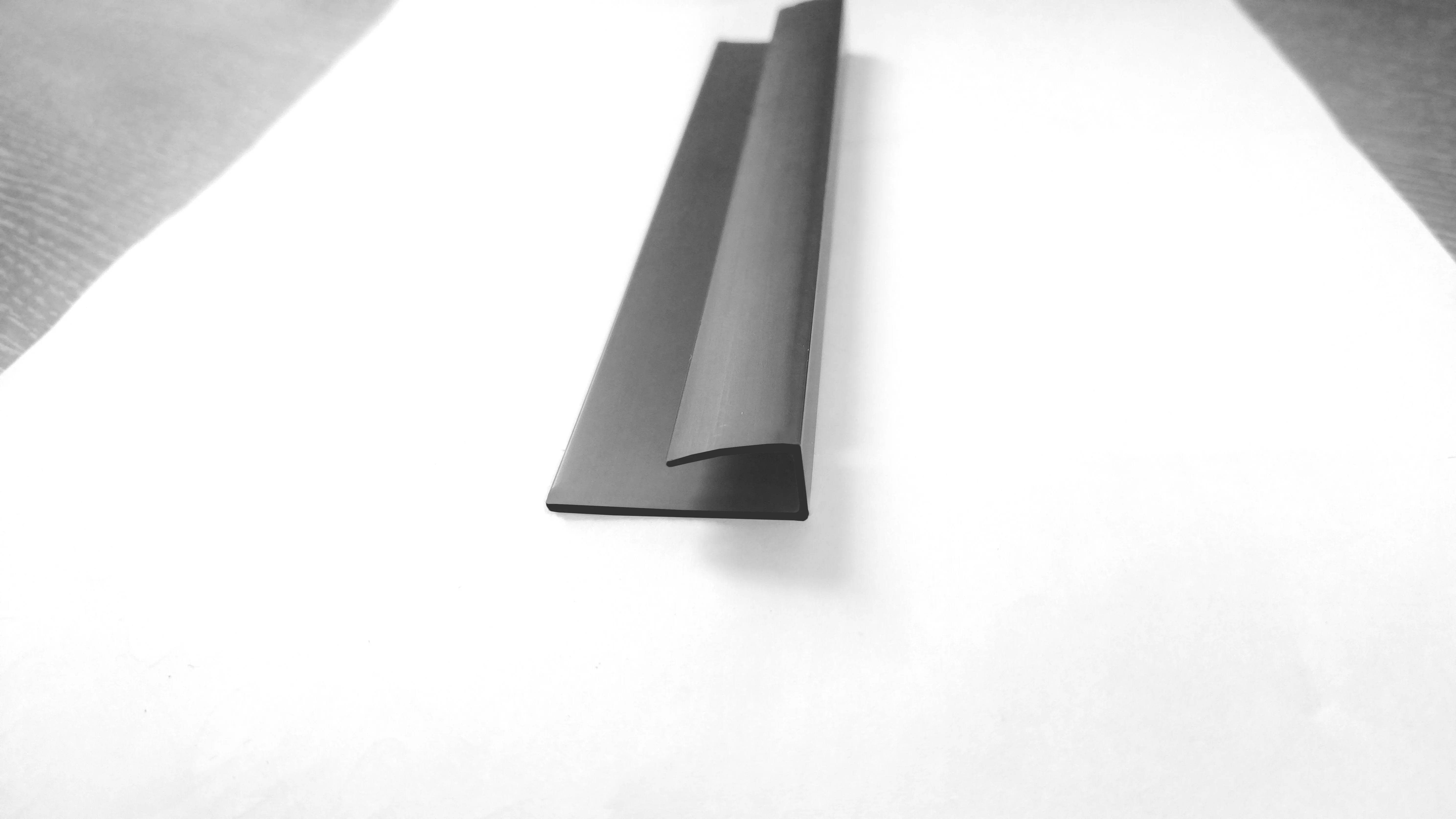 Black End Cap, or J Trim, or Universal Trim for 5mm Panels 2.6m Long