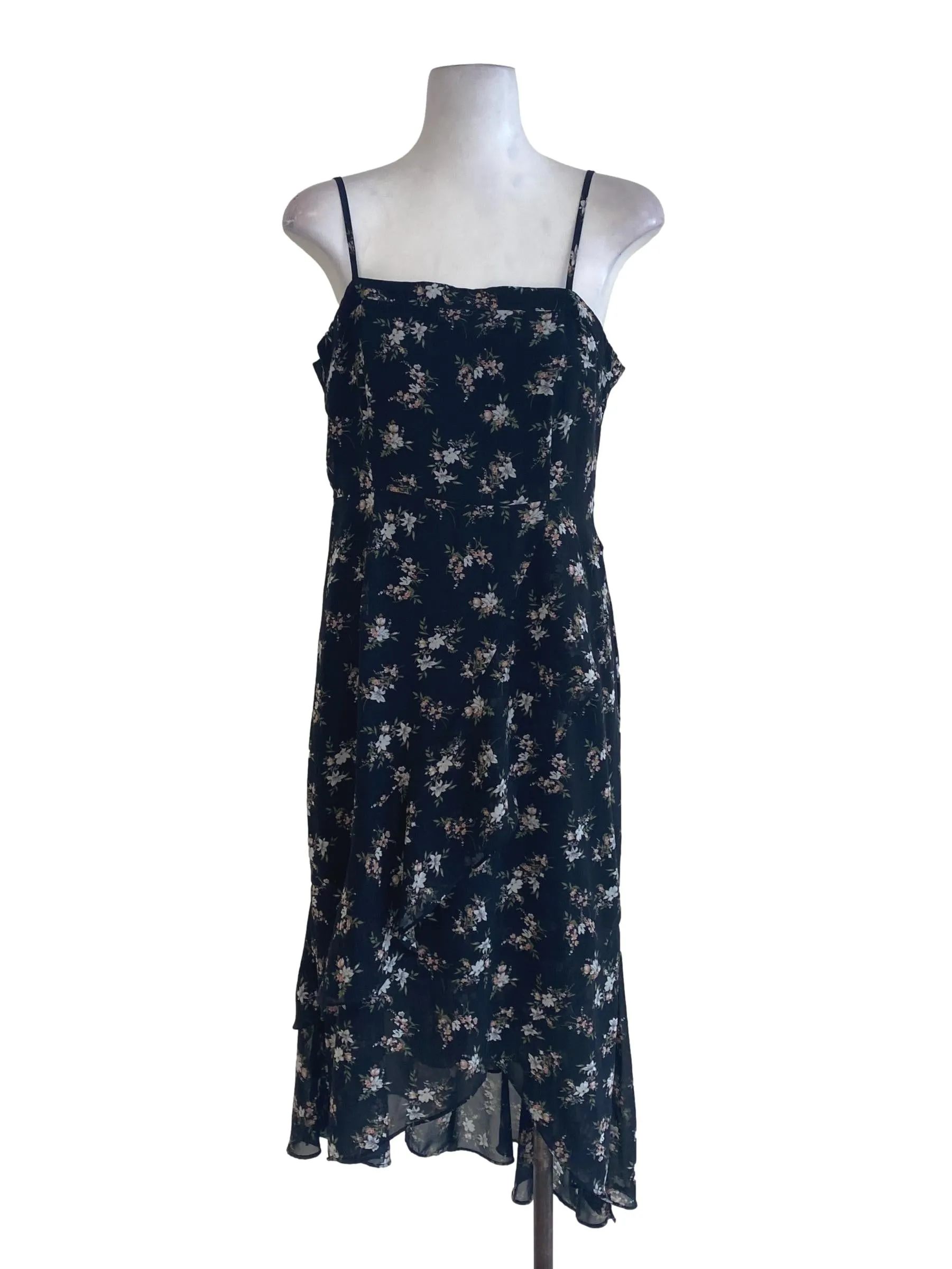 Black Floral Ruffle Wrap Dress TEM