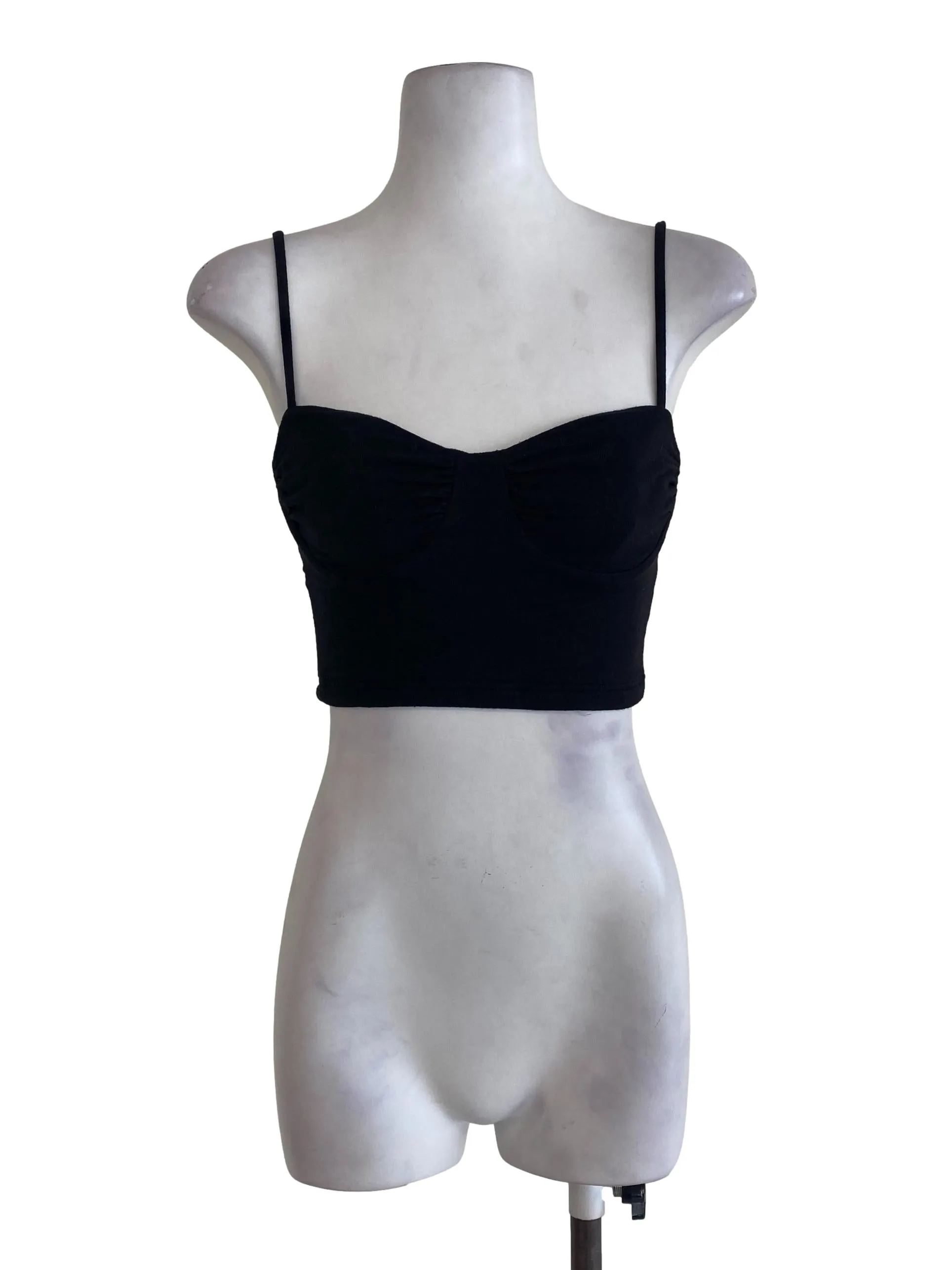 Black Sleeveless Crop Top