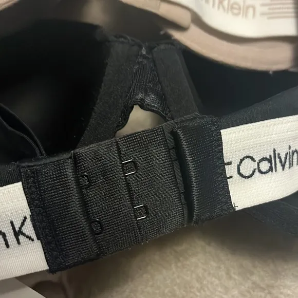Calvin Klein two pack, lightly lined, Demi bras, convertible, straps, new