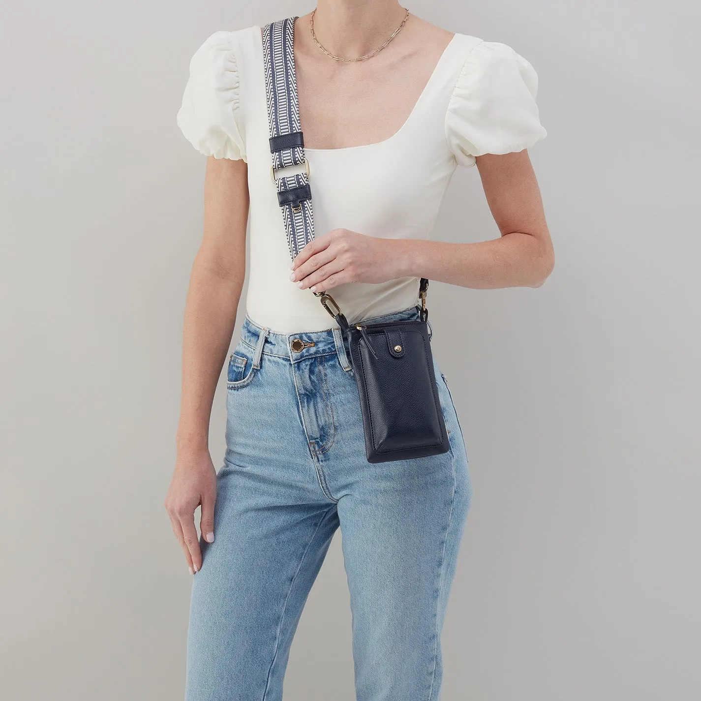Cass Phone Crossbody