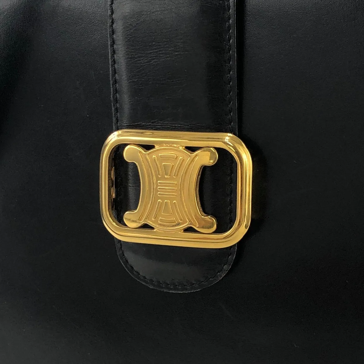 CELINE Triomphe Leather Shoulder bag Black Vintage kuynak