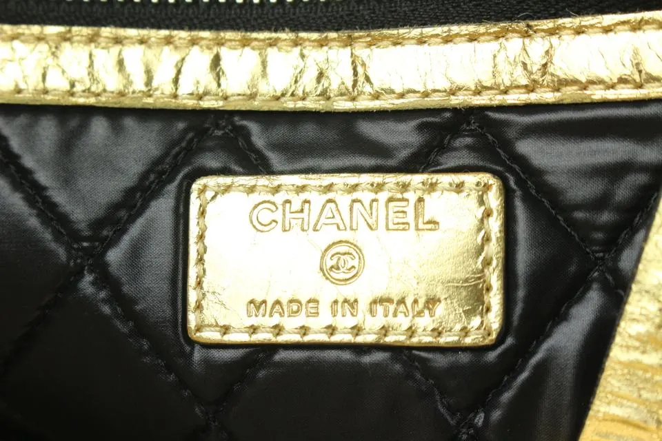 Chanel Votez Coco Gold O-Case Zip Clutch 92cas81