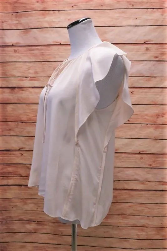 Chloe Blouse Blush Silk Crepe Size 38 Flutter Sleeve Keyhole Top
