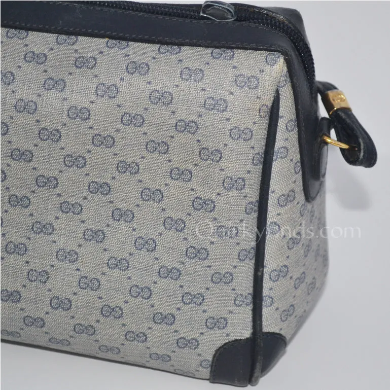 Classic Gucci Blue Monogrammed GG Shoulder Purse