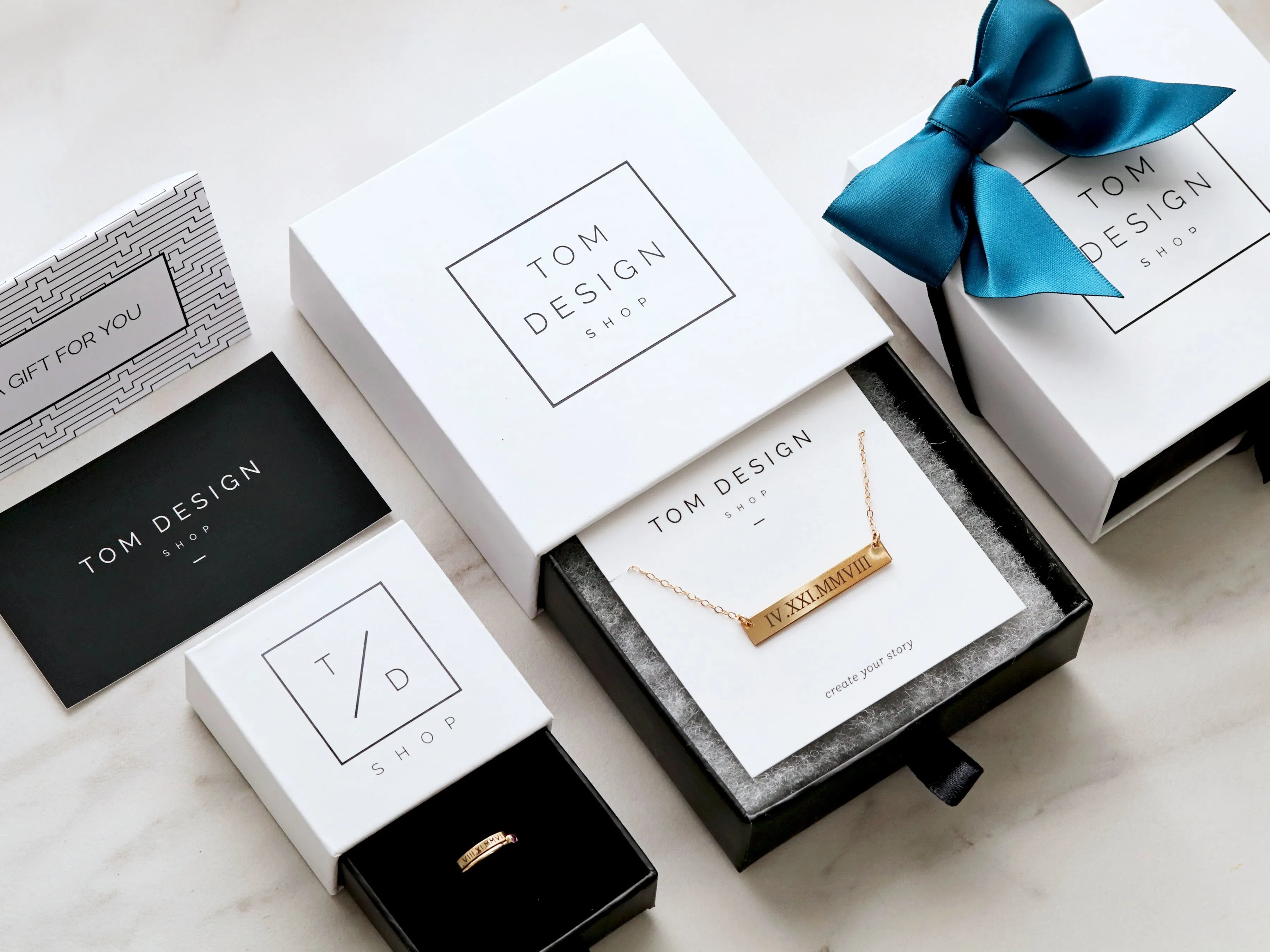 Date Bangle