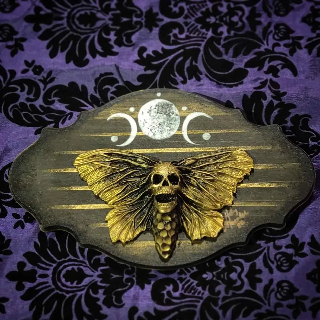 Death Head Moth 3.0 Gold