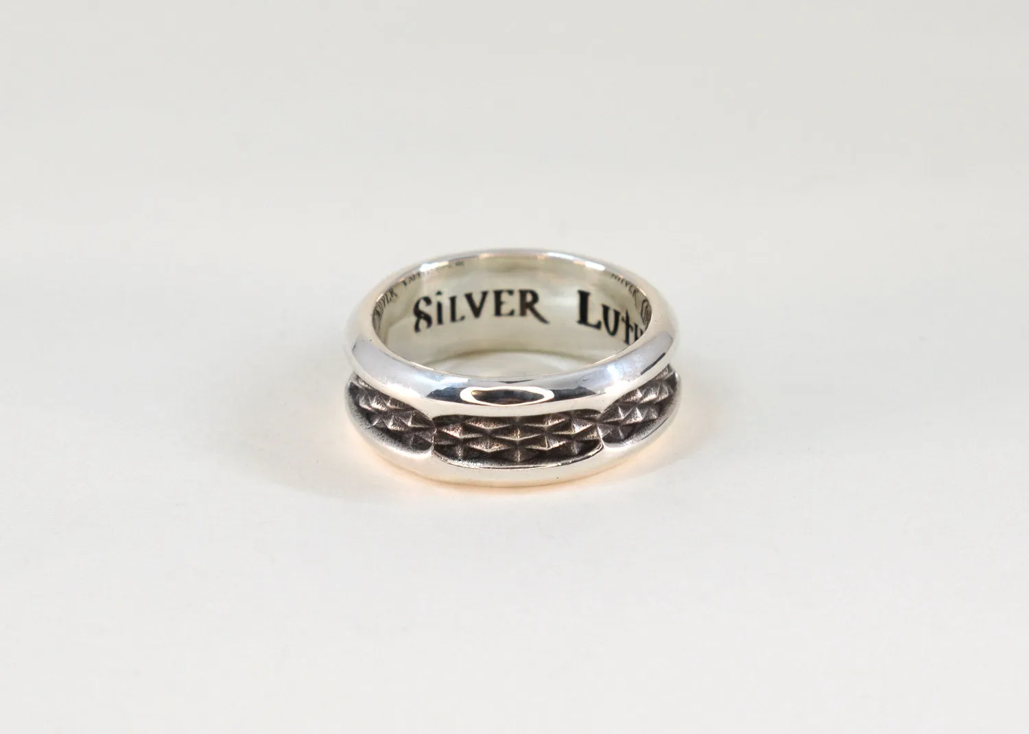 Diamond Hatch Band Ring