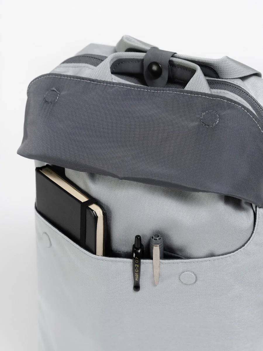 Downwind Light Backpack