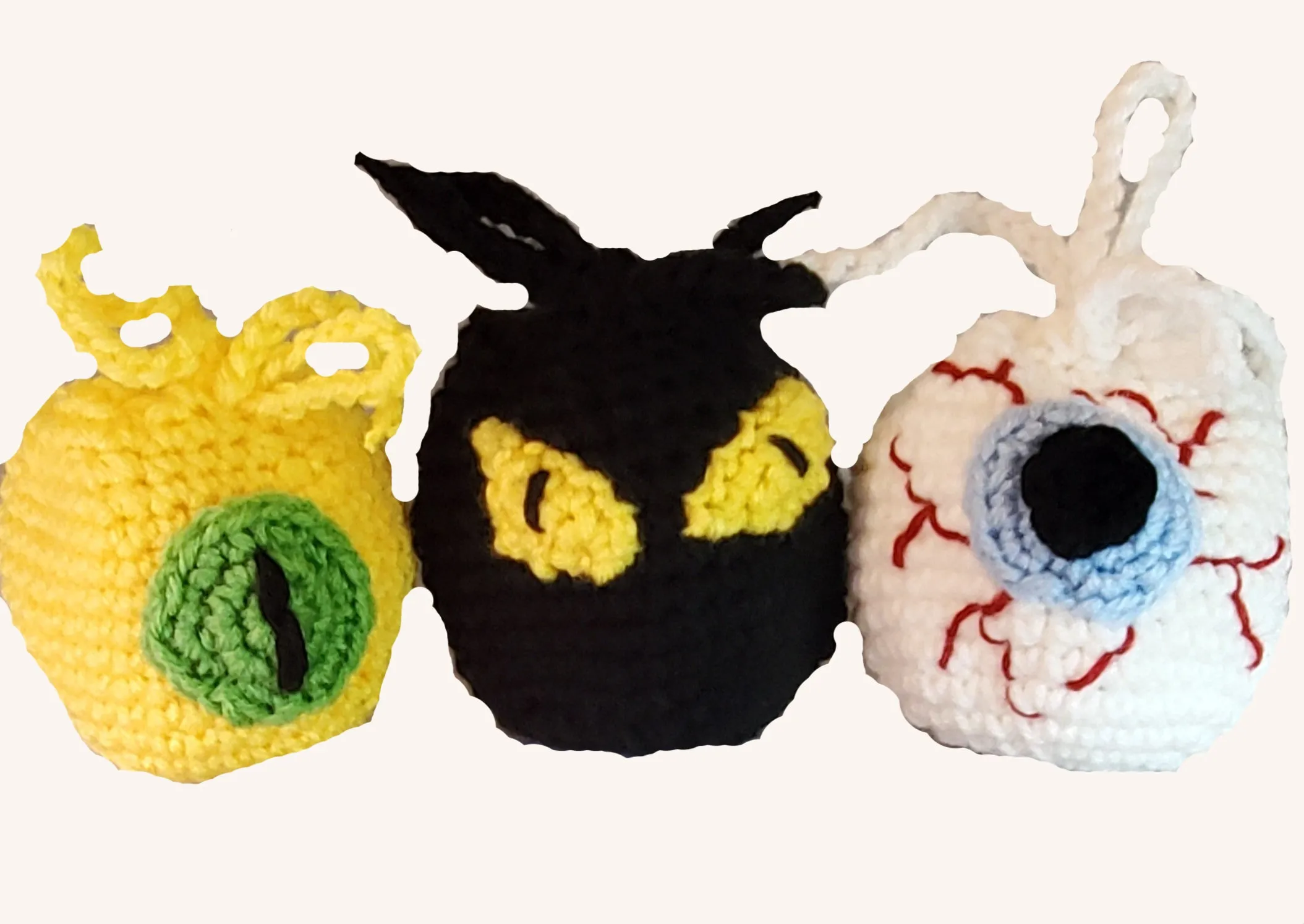 Eyeball Treat Bags Crochet Pattern for Halloween