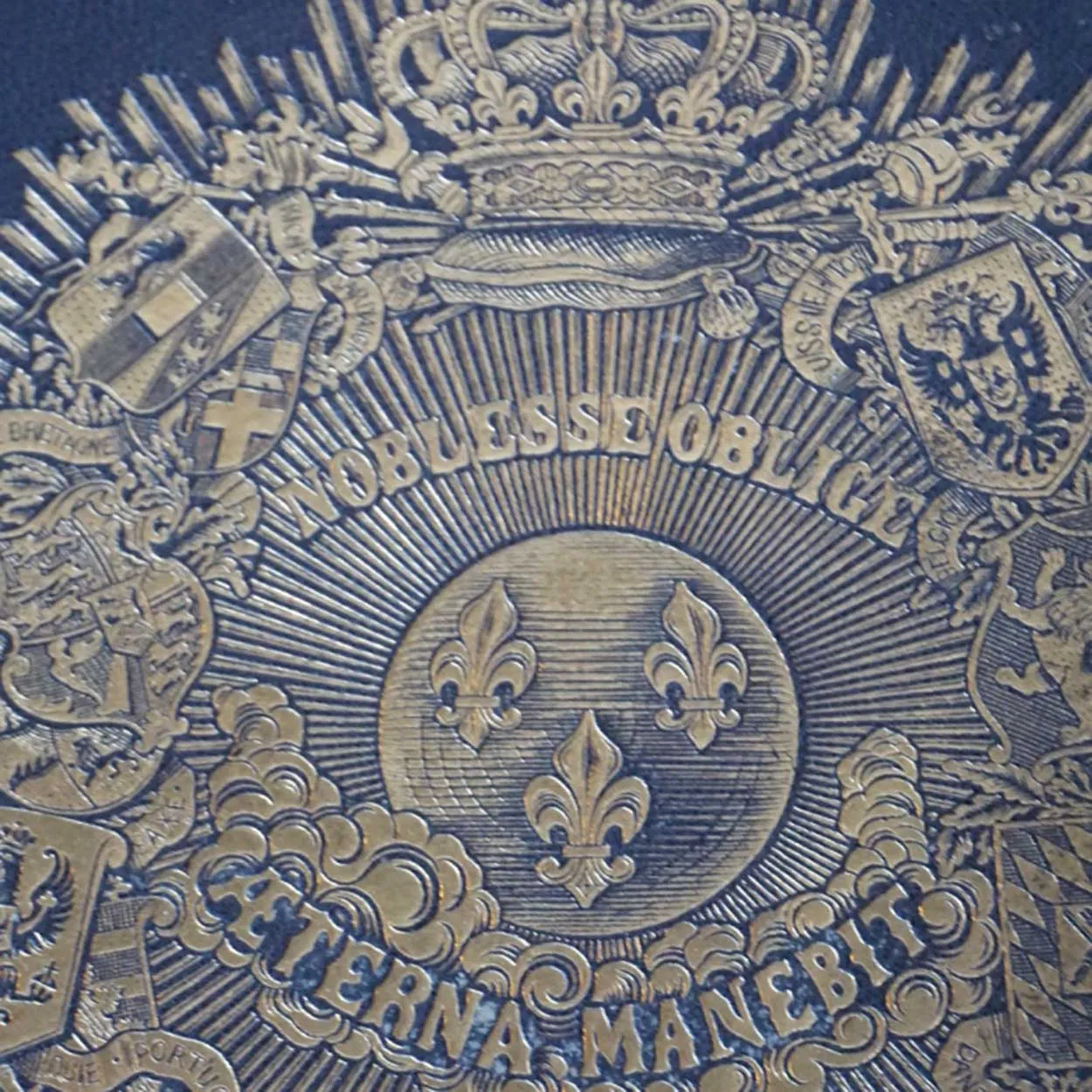 First Edition French Book: Vraie Science des Armoiries by Marquis Claude Drigon de Magny