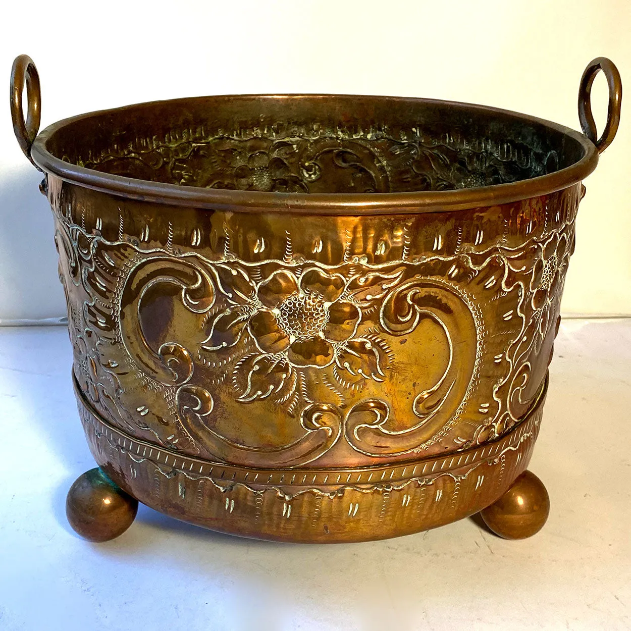 French Copper Repousse Round Two-Handle Planter / Jardiniere Pot