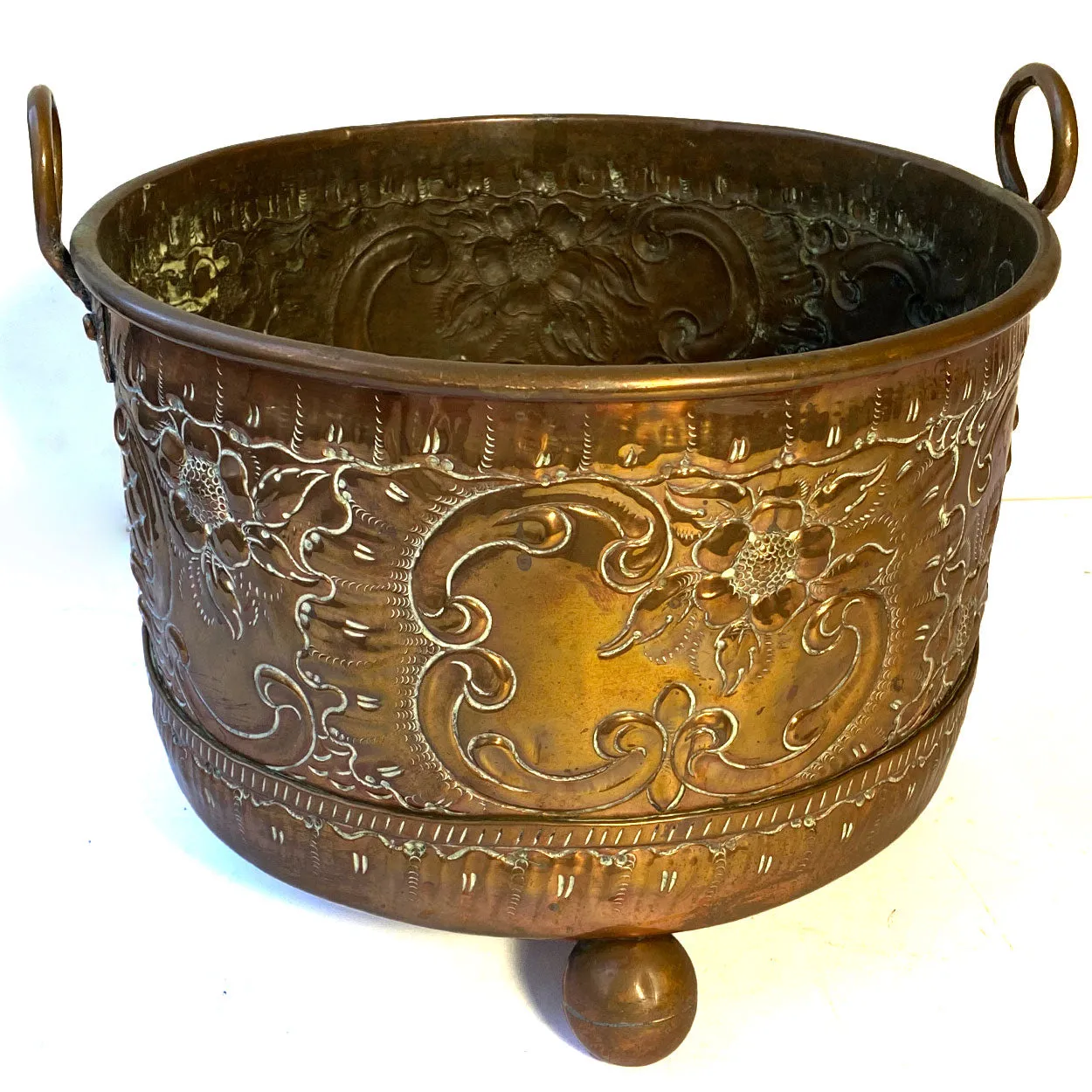 French Copper Repousse Round Two-Handle Planter / Jardiniere Pot