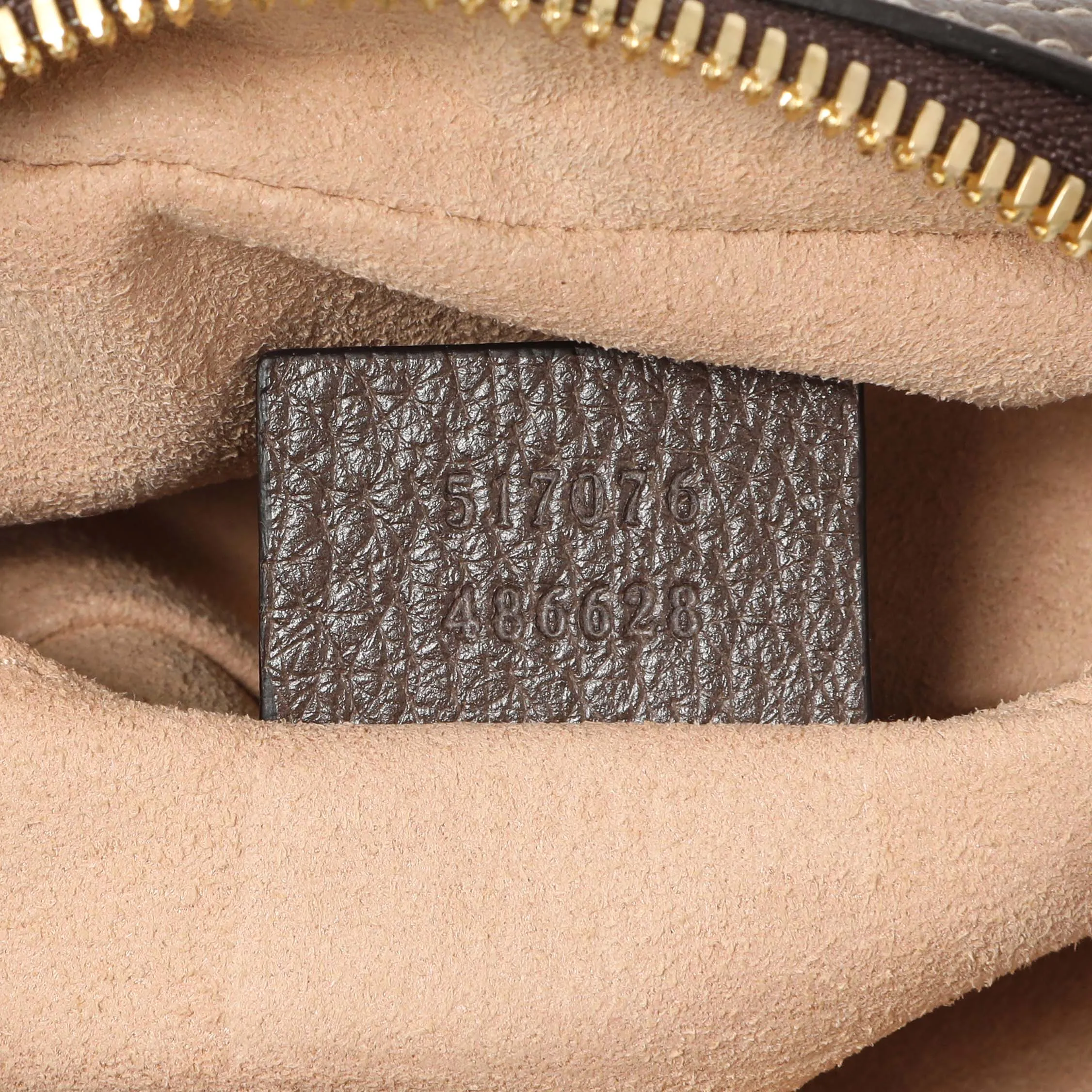 Gucci GG Supreme Monogram Small Ophidia Belt Bag