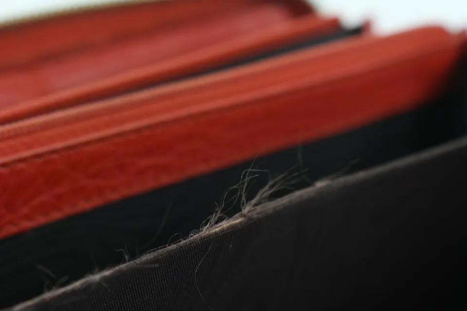 Gucci Red Leather Fringe Tassel Soho Zip Around Continental Wallet 1G1014
