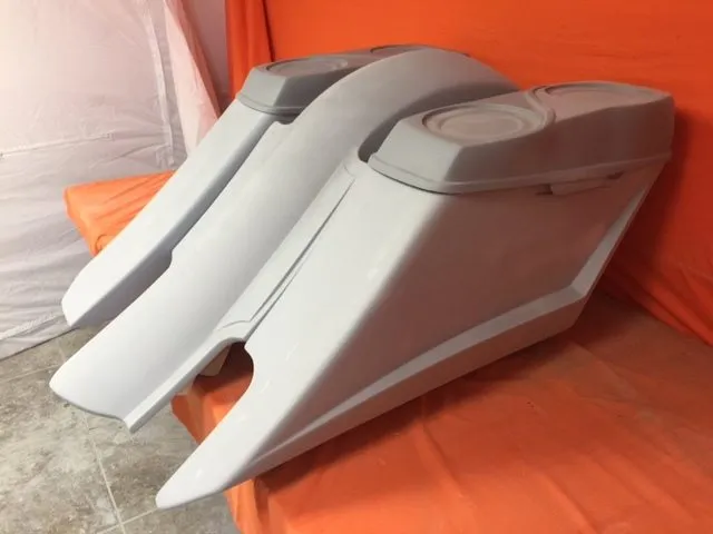 Harley Davidson 6" Trendsetter Extended Saddlebag Fender Kit - Right Side Cut Out   Dual 6.5" Speaker Lids / 2014 - 2018