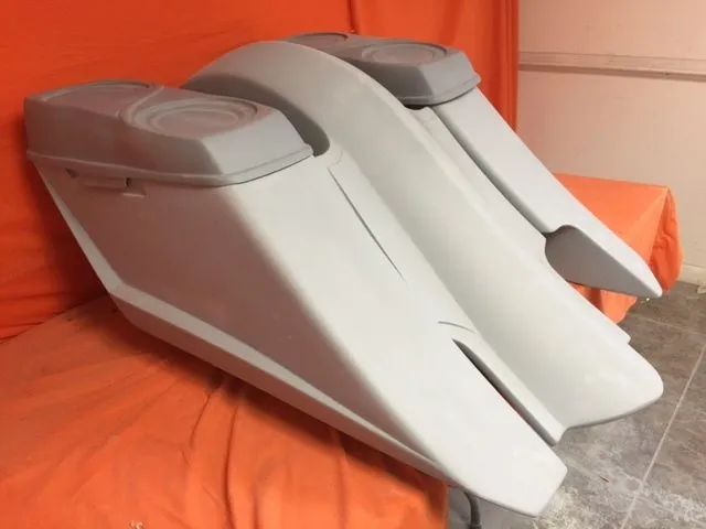 Harley Davidson 6" Trendsetter Extended Saddlebag Fender Kit - Right Side Cut Out   Dual 6.5" Speaker Lids / 2014 - 2018