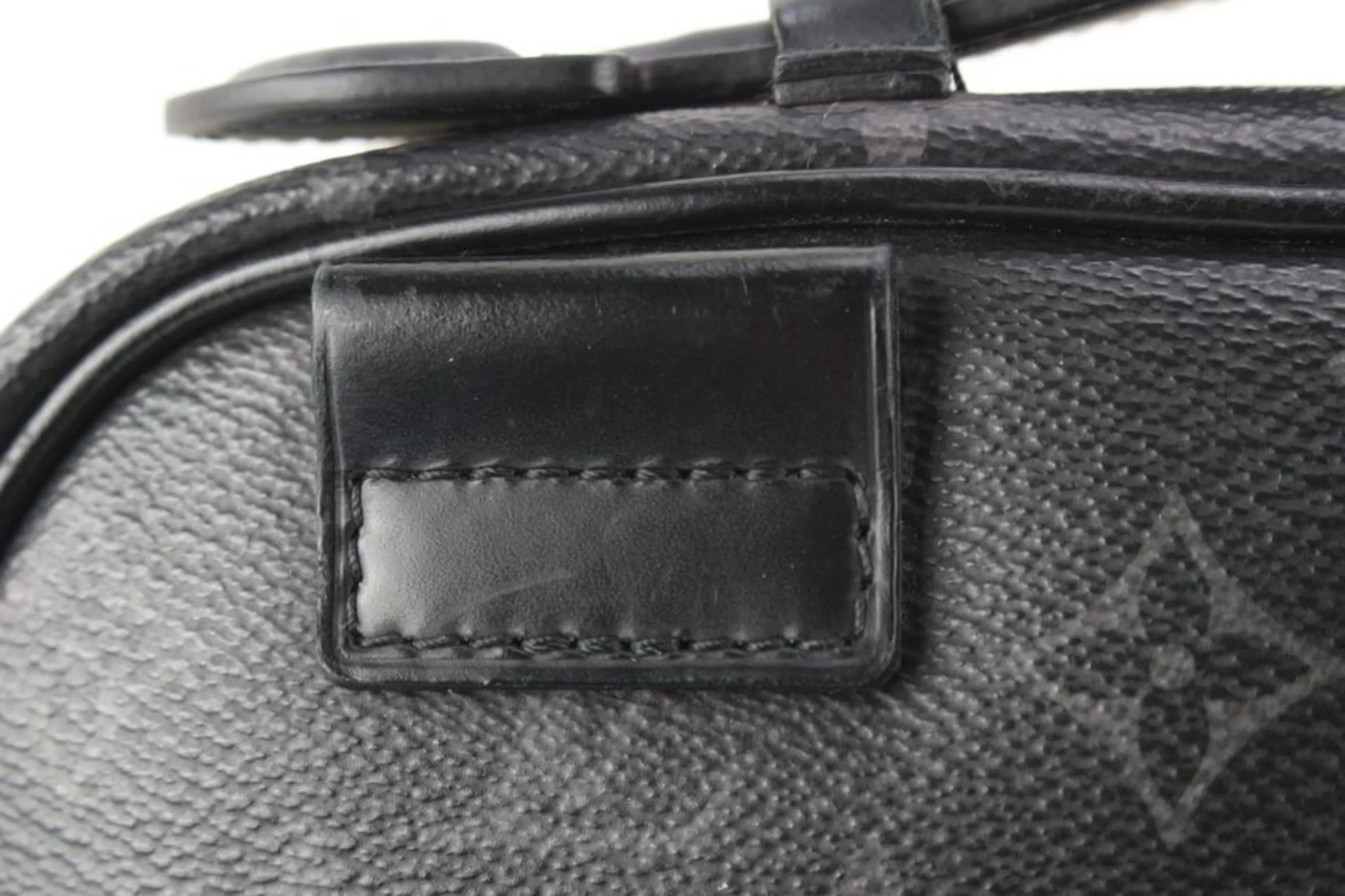 Louis Vuitton Black Monogram Eclipse Explorer 96lk411s