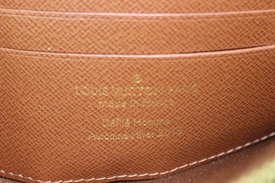 Louis Vuitton Limited Monogram Soft Trunk Pouch Wristlet 97lv31