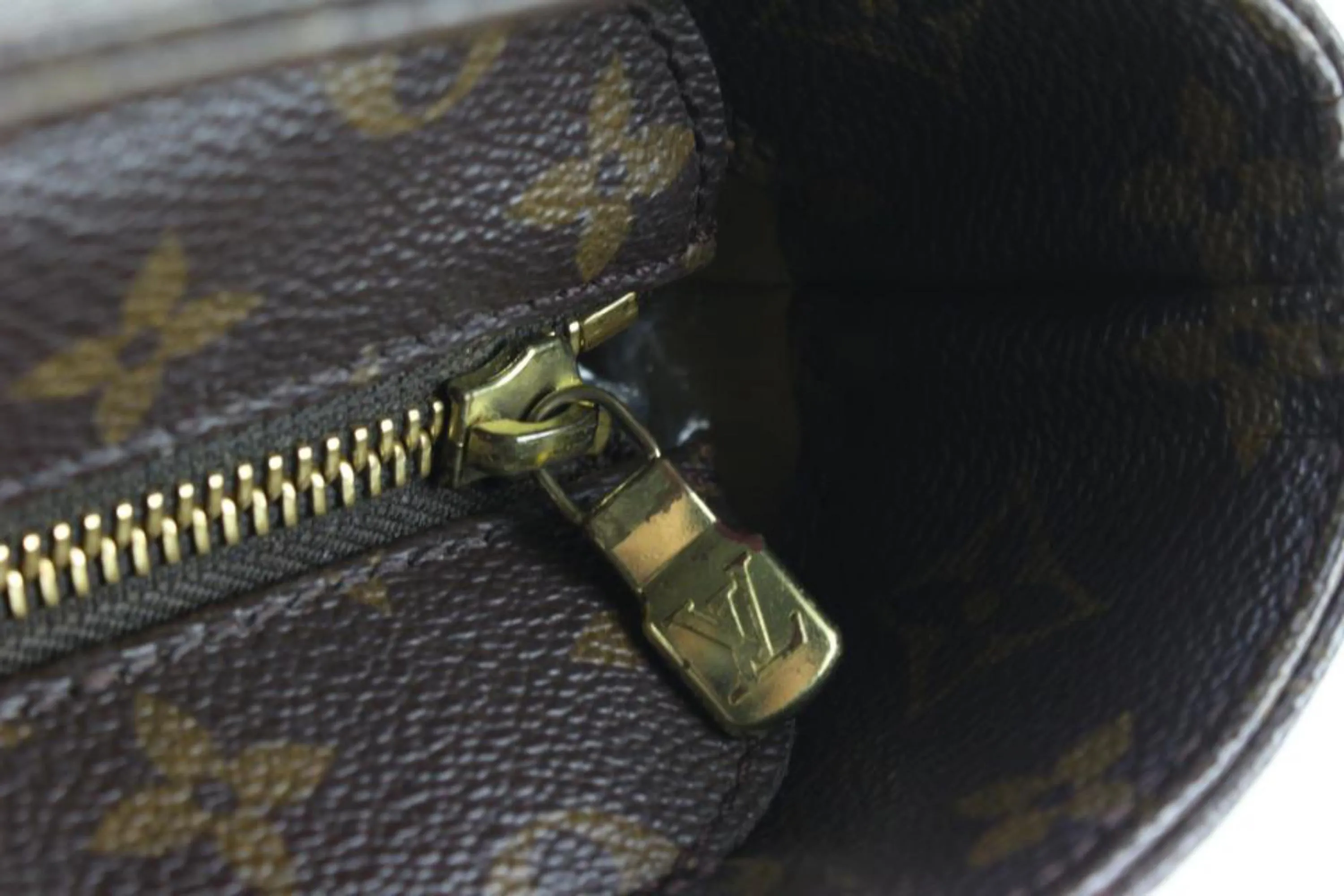 Louis Vuitton Monogram Luco Zip Shoulder Bag 37lk613s