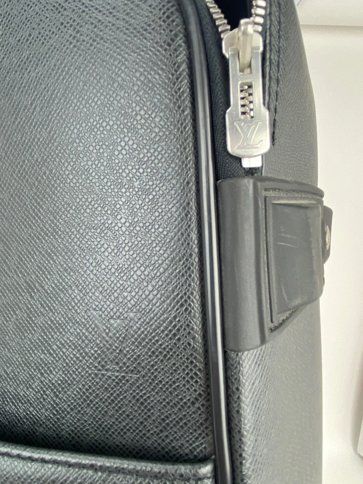 Louis Vuitton Pegase 60 Ardoise Taiga  Rolling suitcase carry on Luggage pre owned