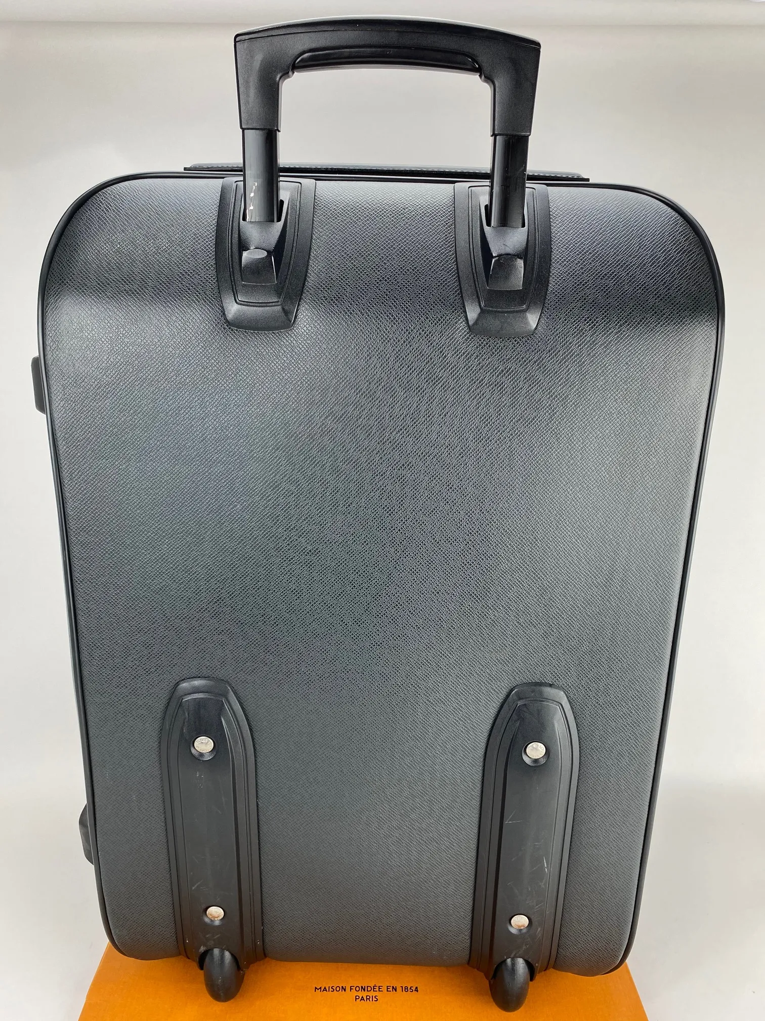 Louis Vuitton Pegase 60 Ardoise Taiga  Rolling suitcase carry on Luggage pre owned