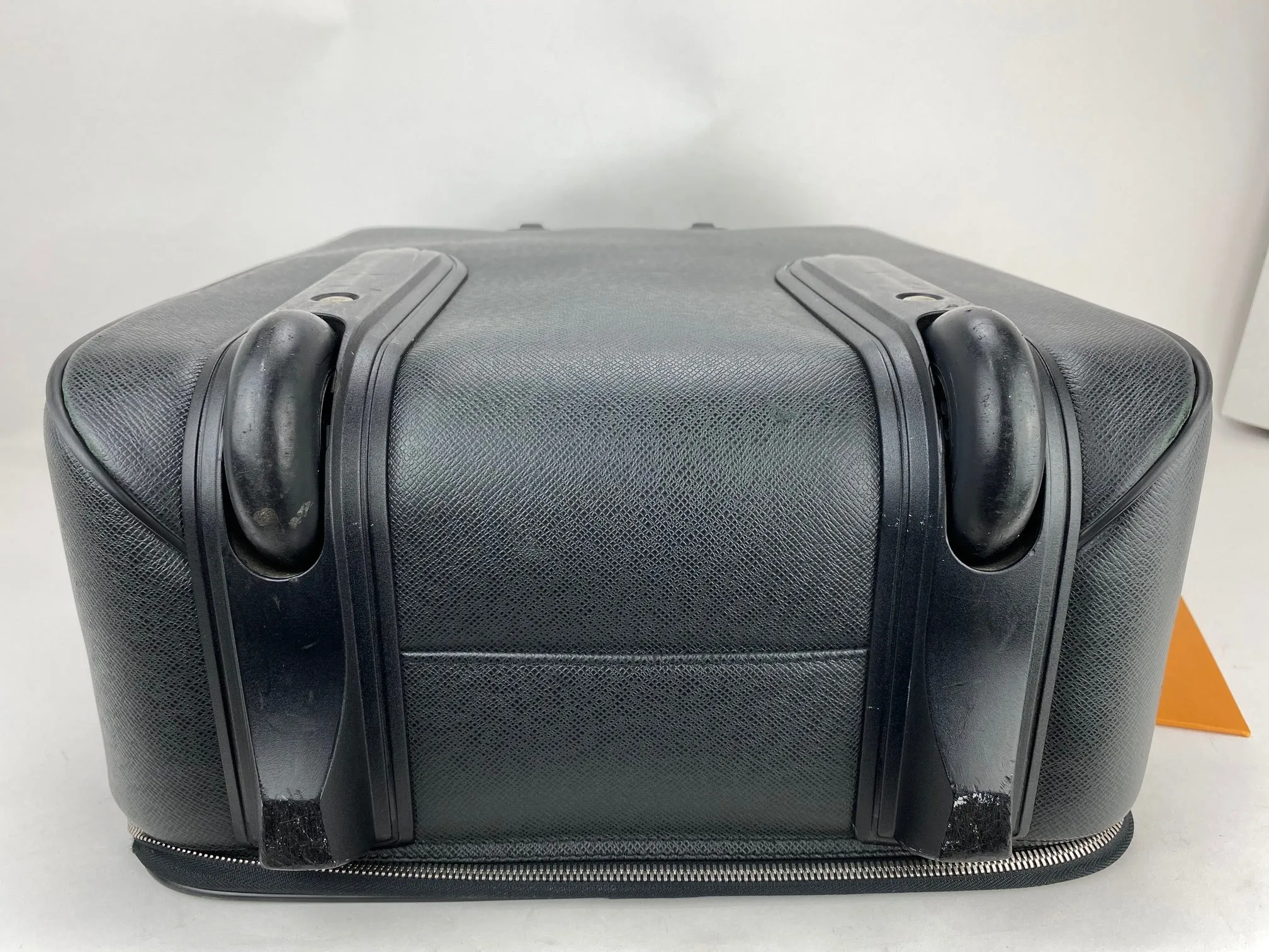 Louis Vuitton Pegase 60 Ardoise Taiga  Rolling suitcase carry on Luggage pre owned