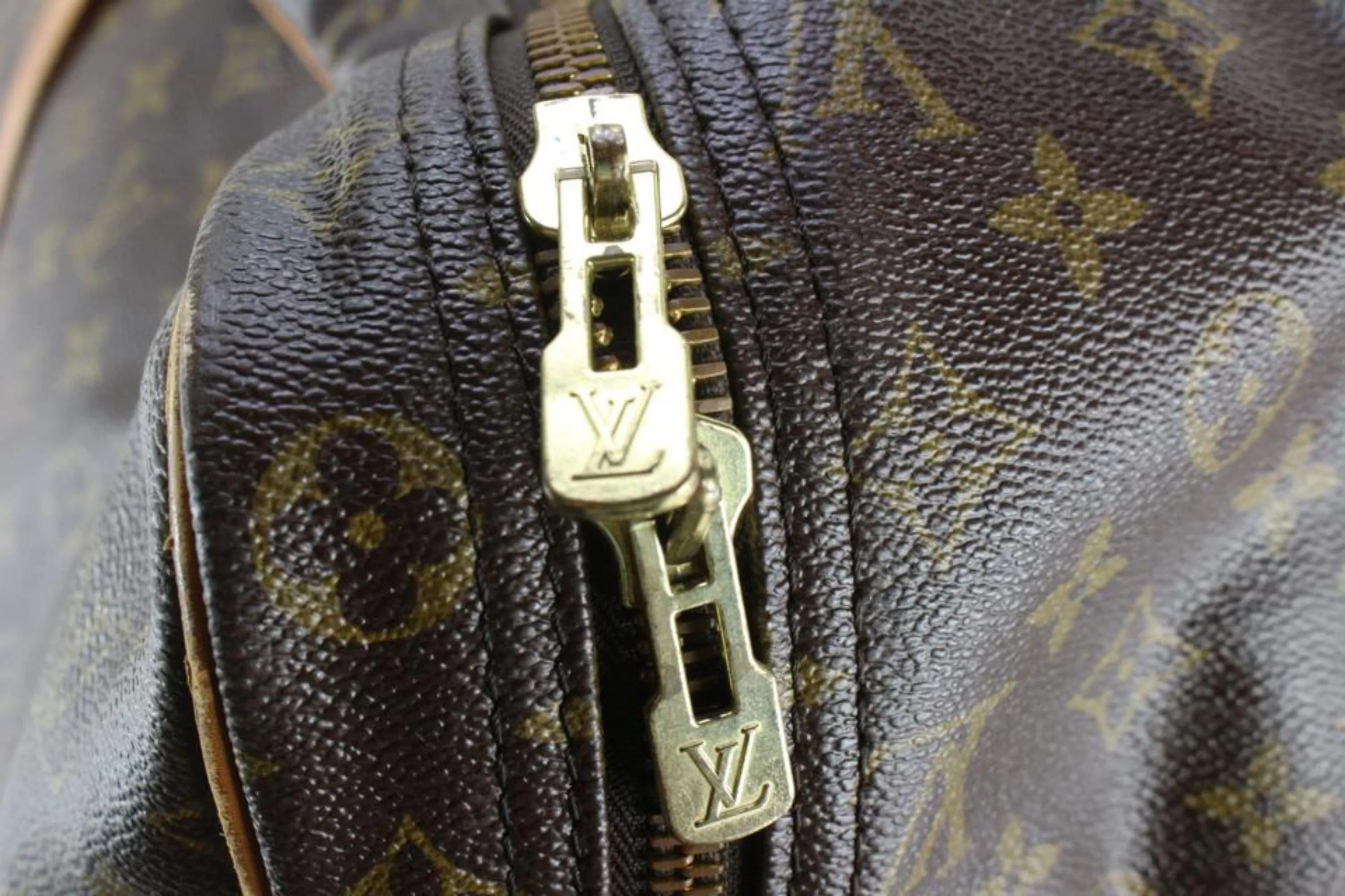 Louis Vuitton XL Monogram Sirius 70 Soft Trunk Luggage 77lk78s