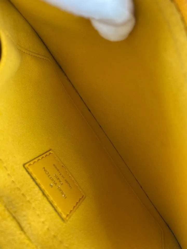 Louis Vuitton Yellow Epi Leather Neverfull Pochette Wristlet Pouch Bag 39LVL1125