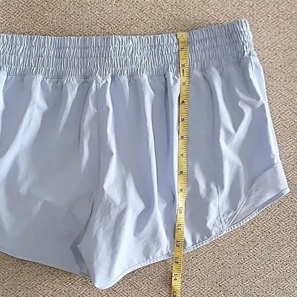 Lululemon Hotty Hot High Rise Blue Linen 2.5&quot; Short - Size 12