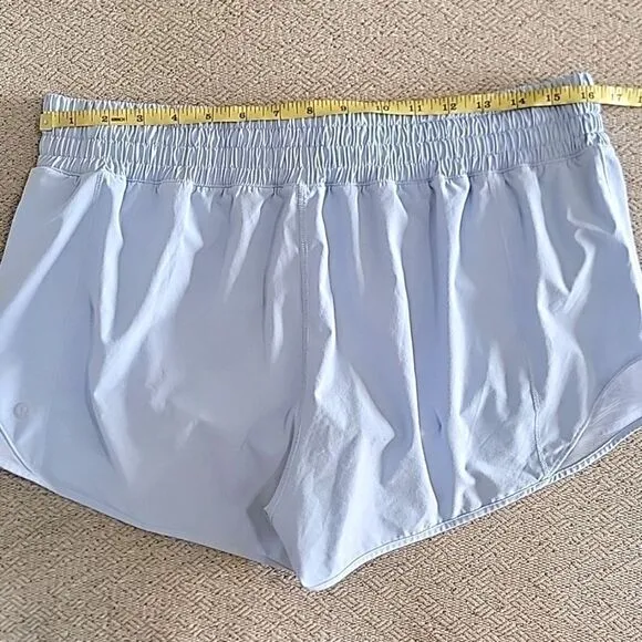 Lululemon Hotty Hot High Rise Blue Linen 2.5&quot; Short - Size 12
