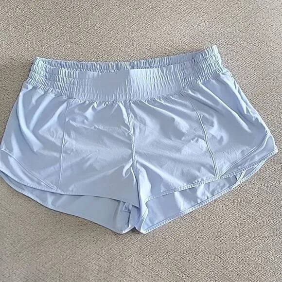 Lululemon Hotty Hot High Rise Blue Linen 2.5&quot; Short - Size 12