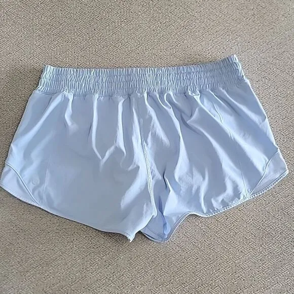 Lululemon Hotty Hot High Rise Blue Linen 2.5&quot; Short - Size 12