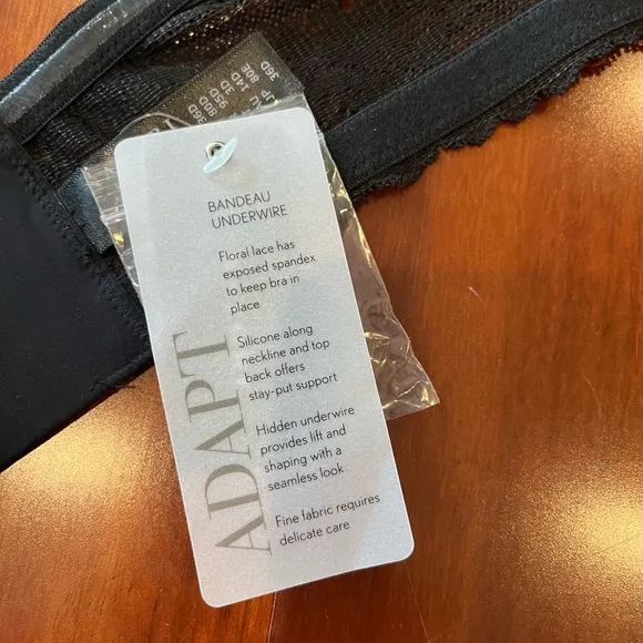 New NWT Natori Black Bra Adapt Bandeau Underwire Strapless Convertible Size 36D
