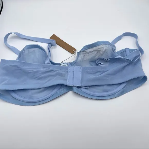 NWT SKIMS Ultrafine Mesh Strapless Underwire Bra Limited Edition in Glacier 40D