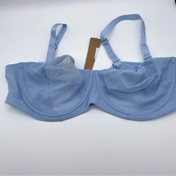 NWT SKIMS Ultrafine Mesh Strapless Underwire Bra Limited Edition in Glacier 40D