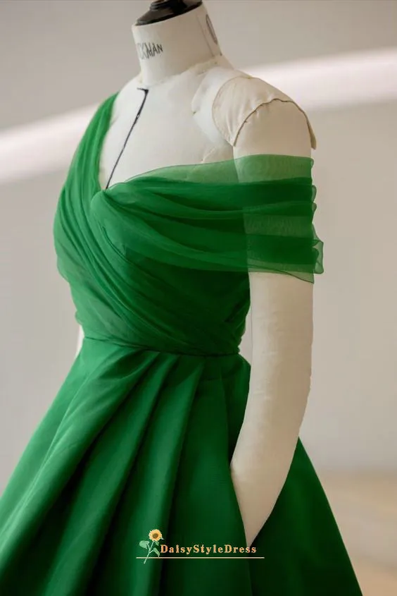 Off The Shoulder Short Green Party Dress