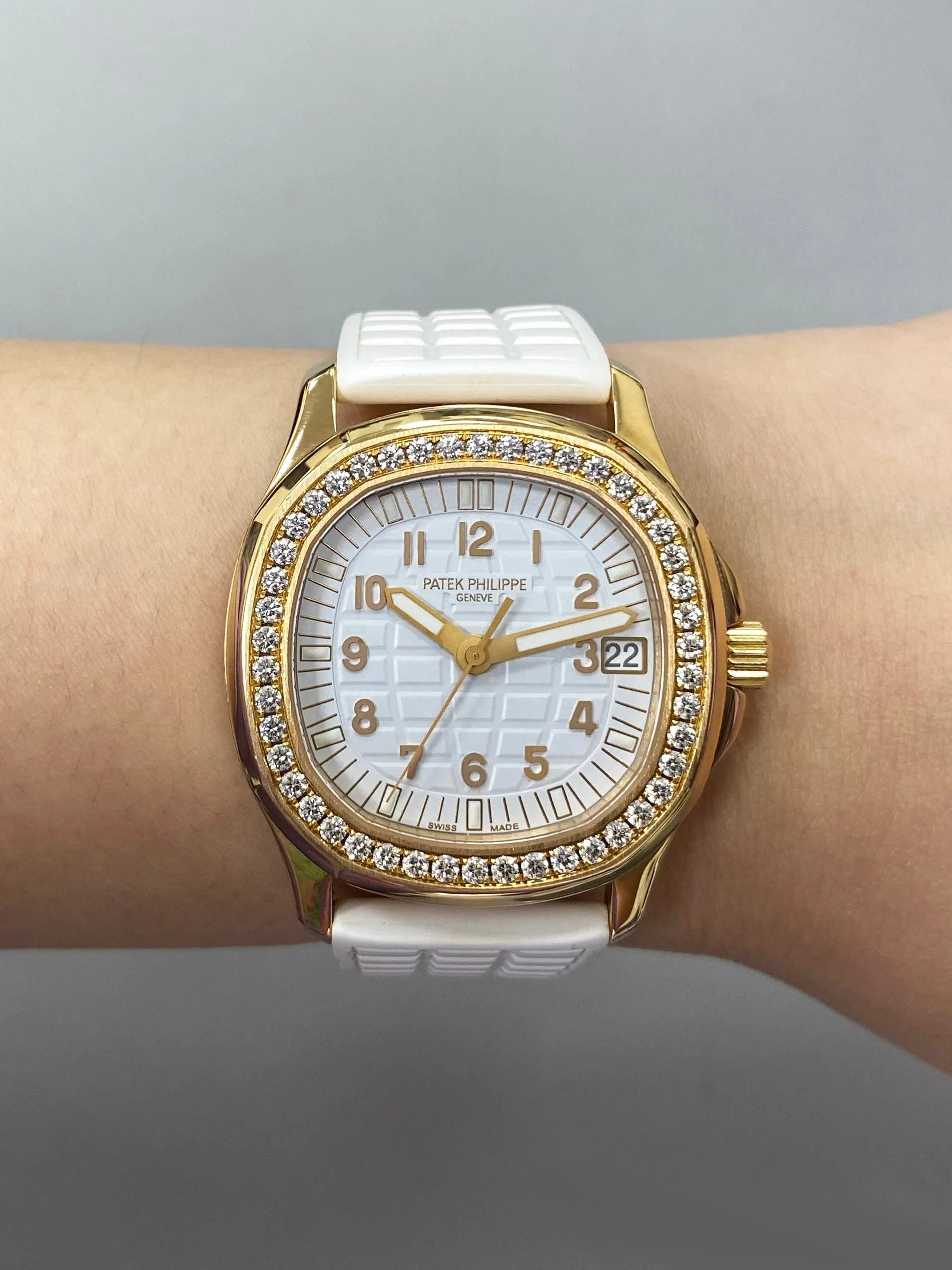 Patek Philippe 5068R Aquanaut Luce 18K Rose Gold Ladies Watch