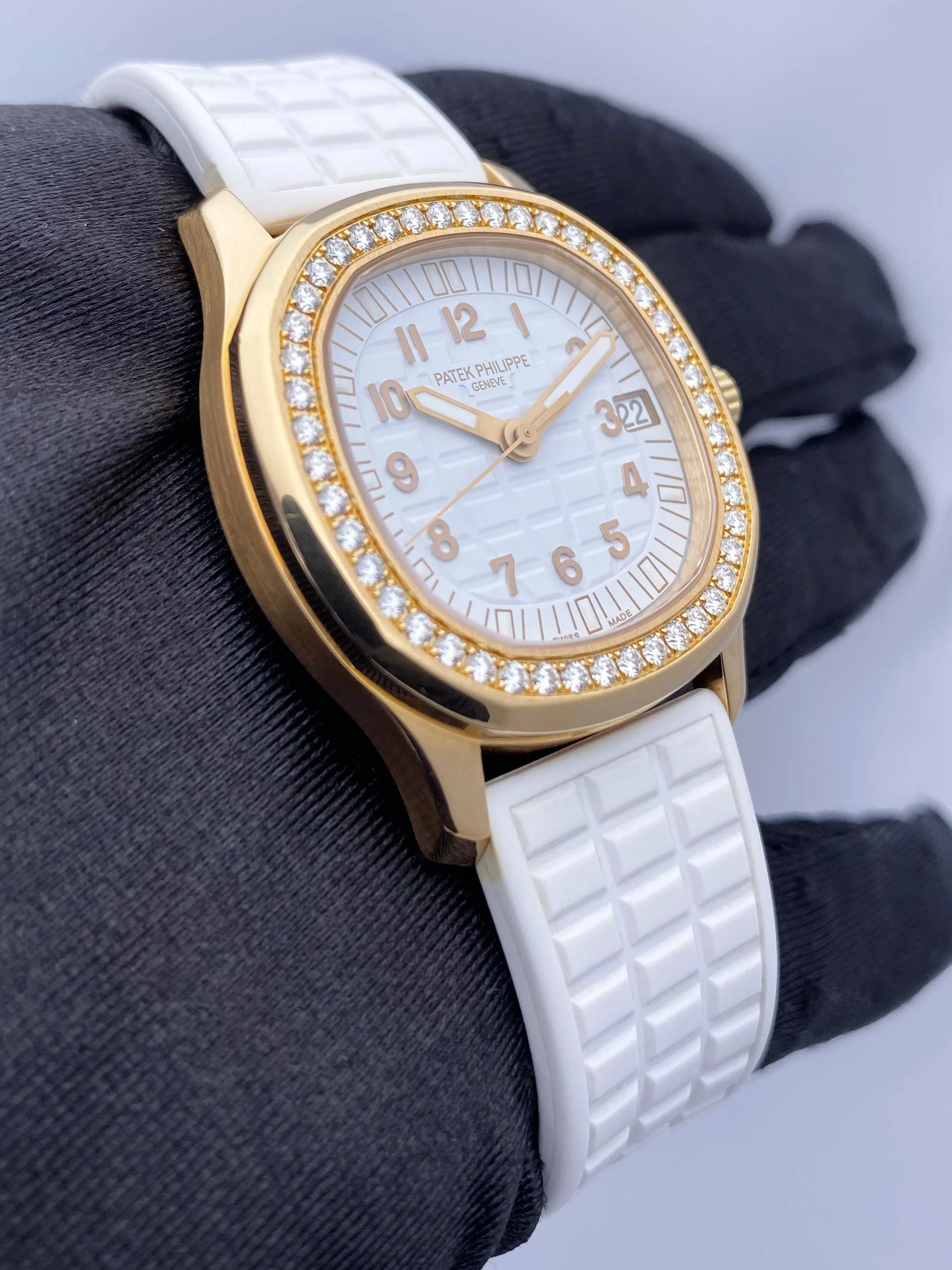 Patek Philippe 5068R Aquanaut Luce 18K Rose Gold Ladies Watch