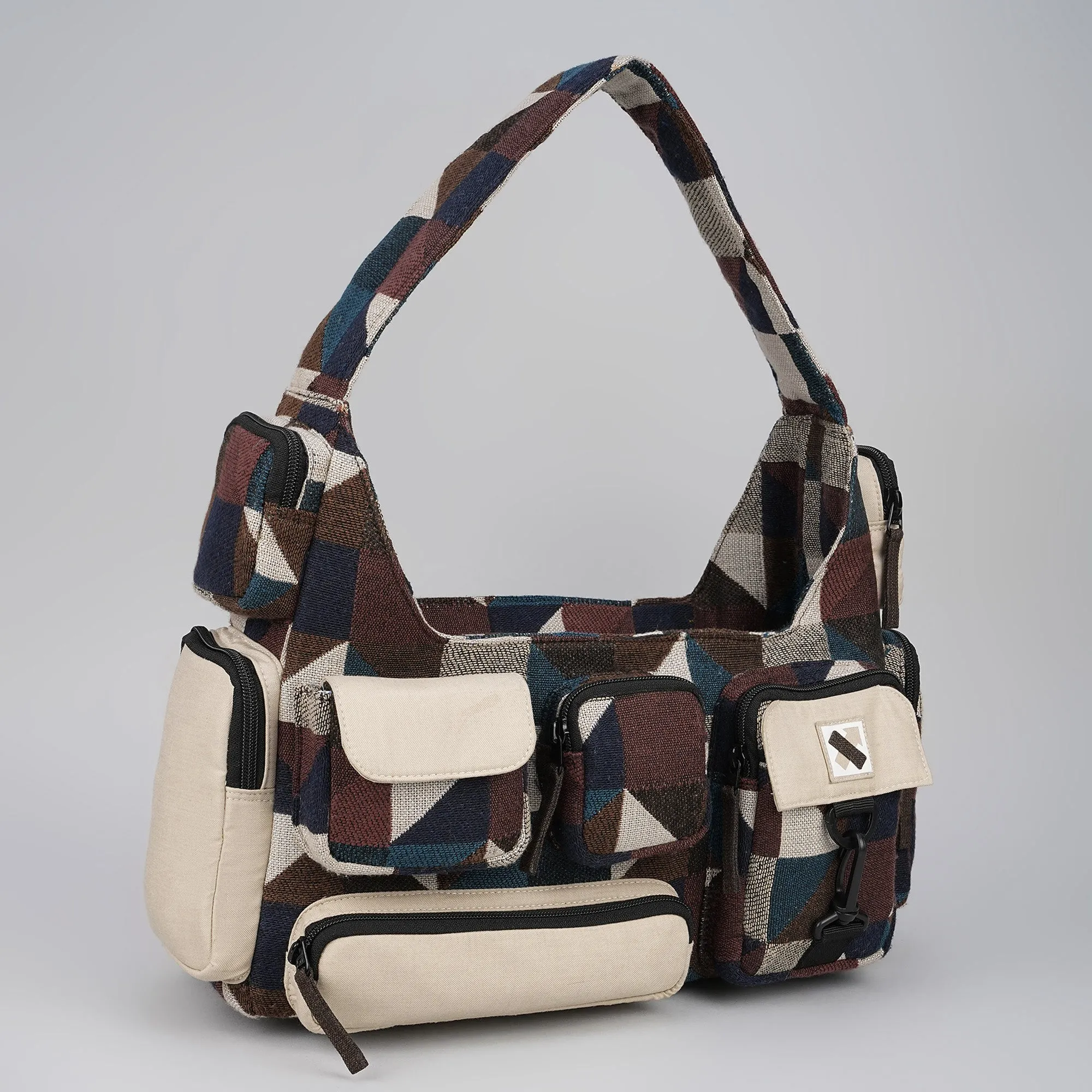 POCKET CLUSTER 243.153 SHOULDER BAG