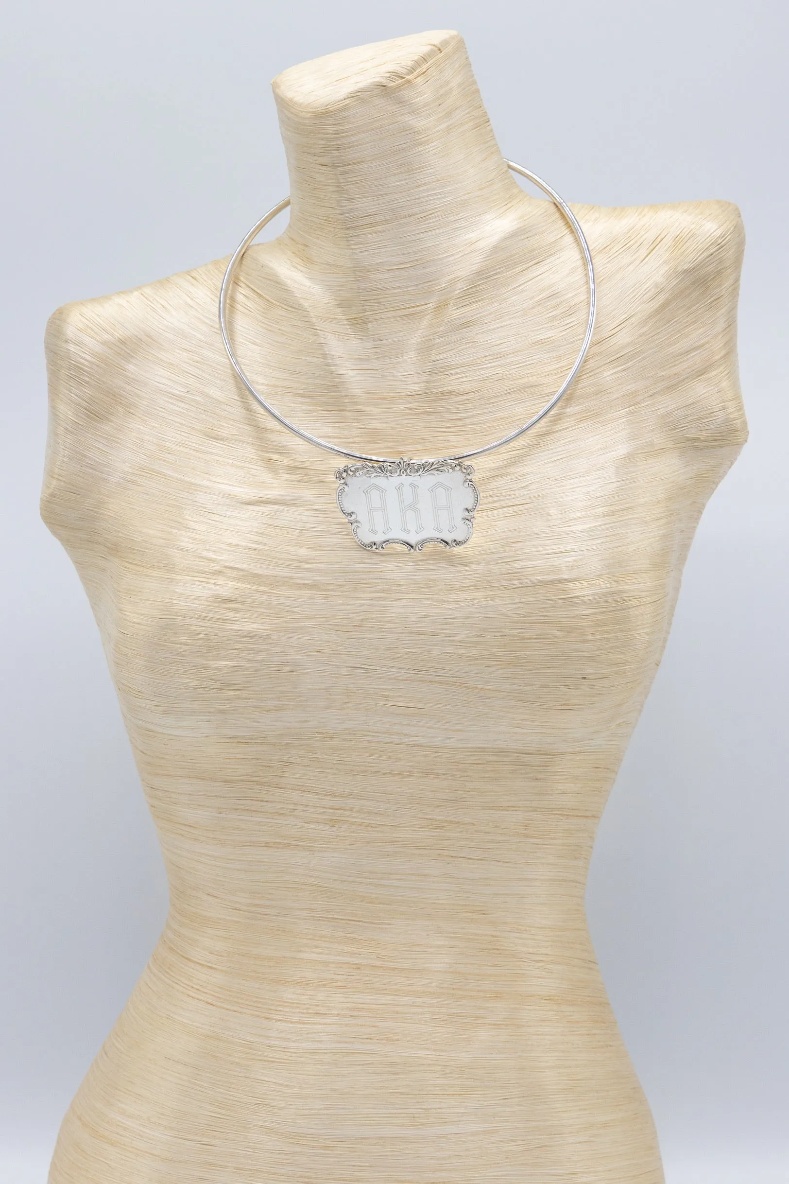 Removable Clip Choker
