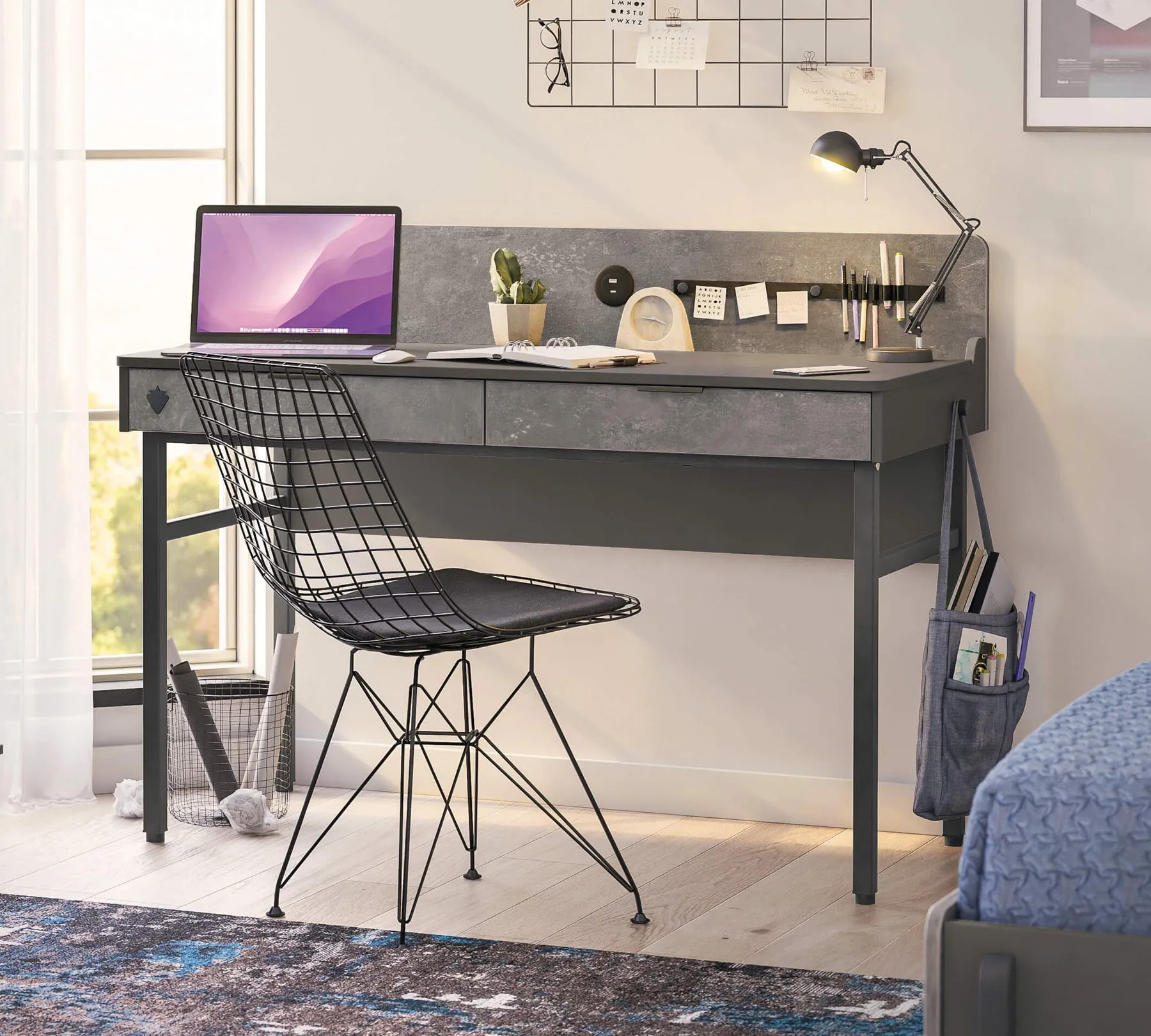 Space Gray room /option 1