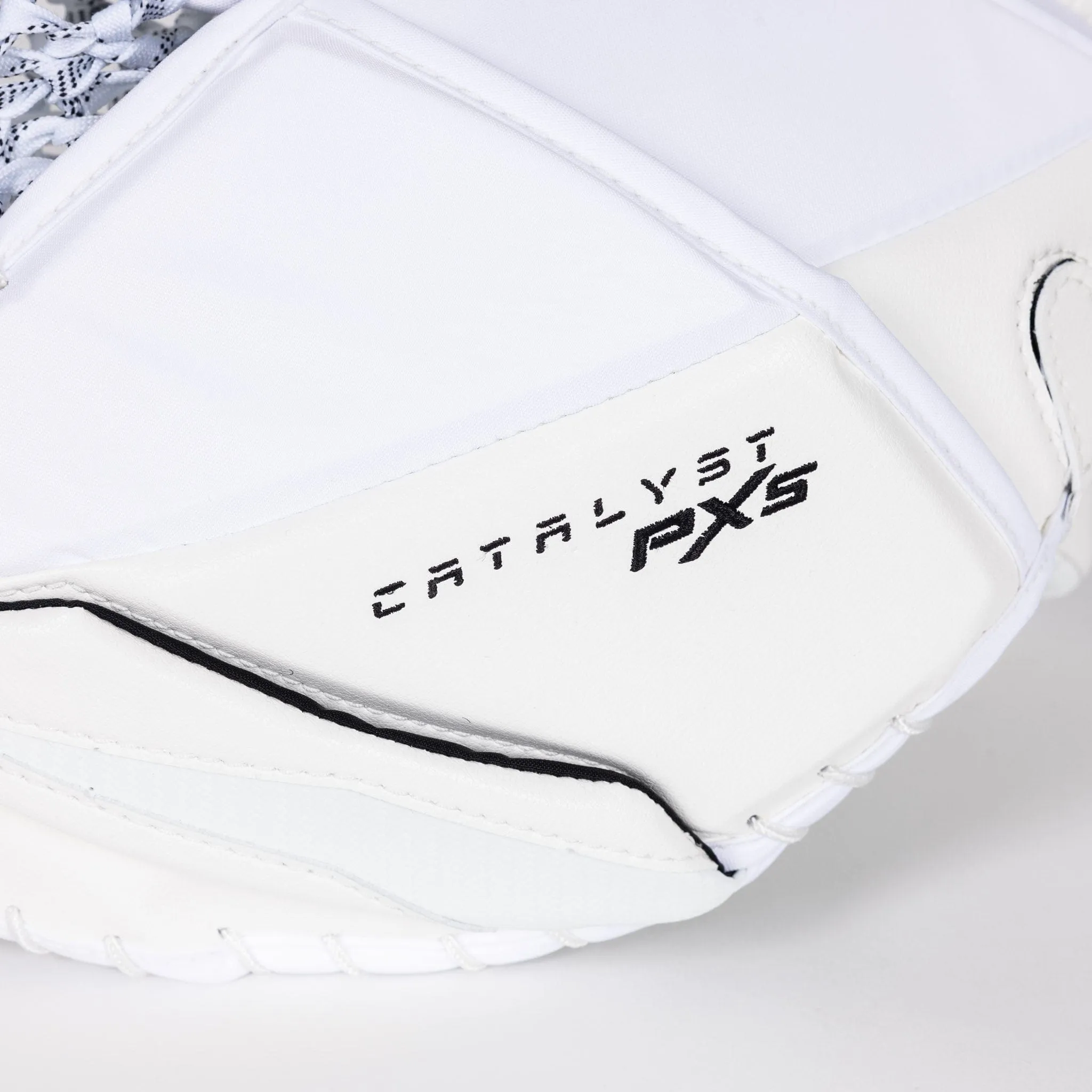 TRUE Catalyst PX5 Senior Goalie Catcher - Domestic 600