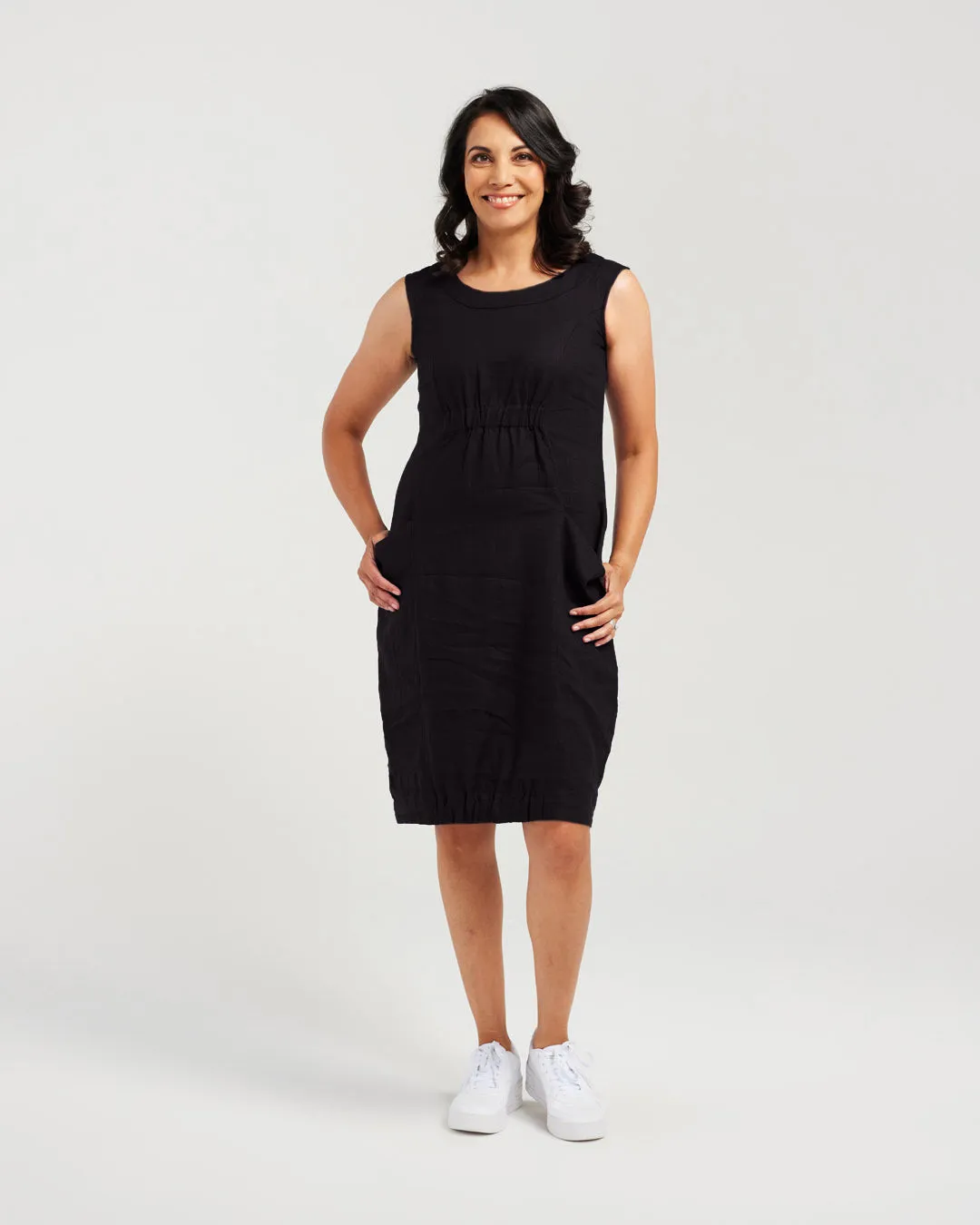 Two Pocket Elastic High Waist Dress