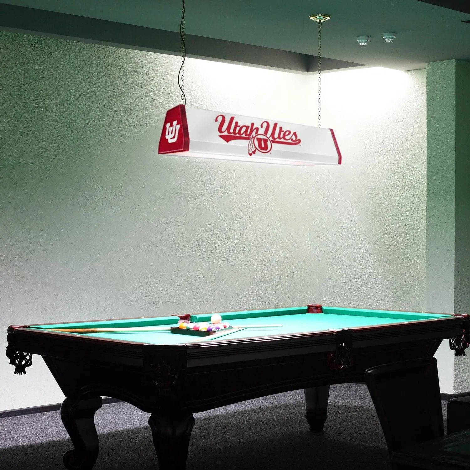 Utah Utes: Standard Pool Table Light