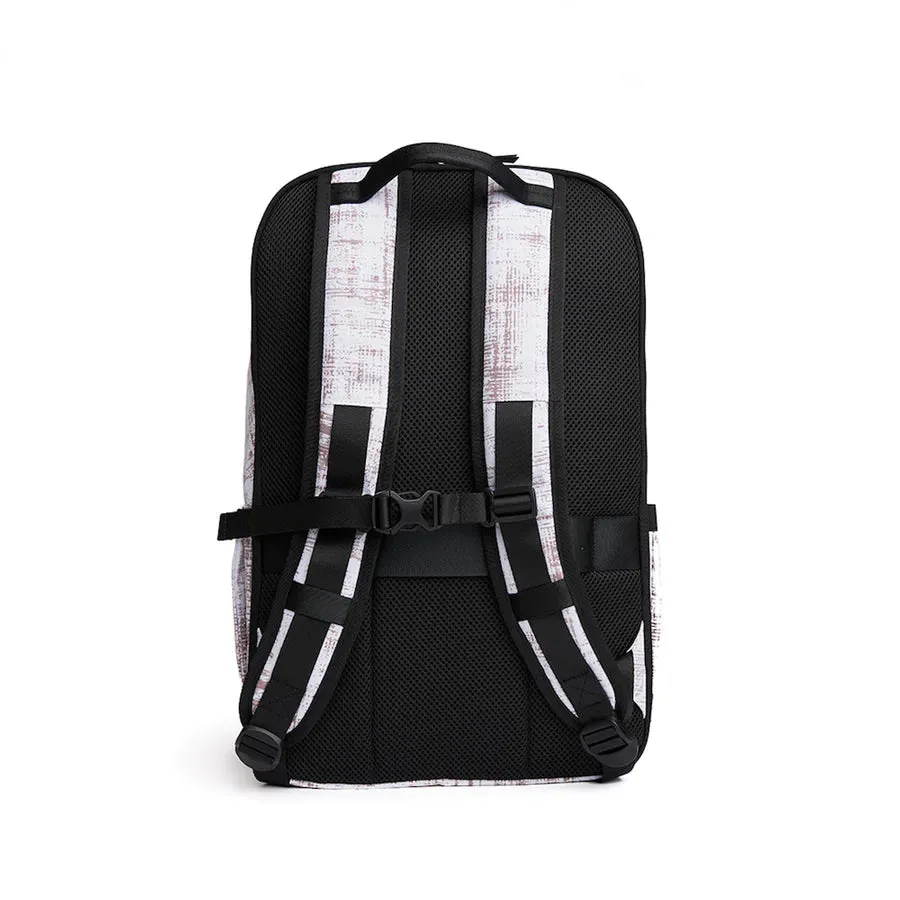 VOORAY 2nd Avenue Backpack - Pebble