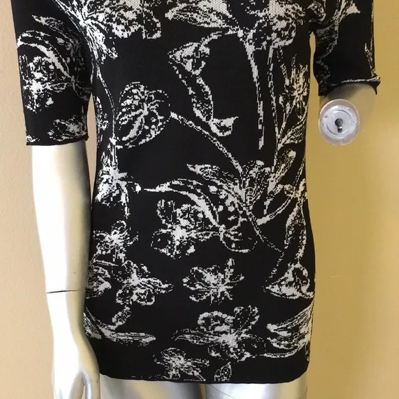 WHBM | Button Shoulder Jacquard Sweater